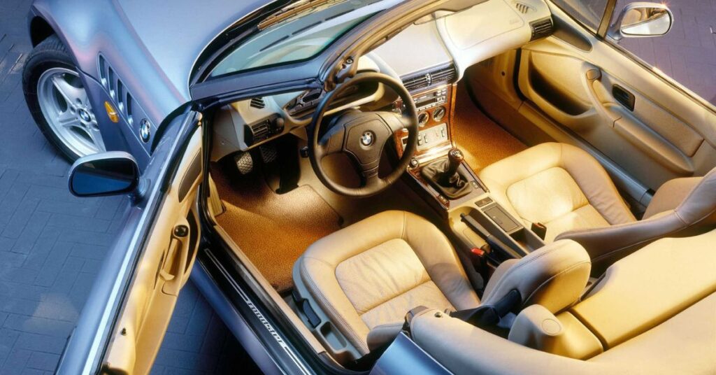  Interior and Comfort