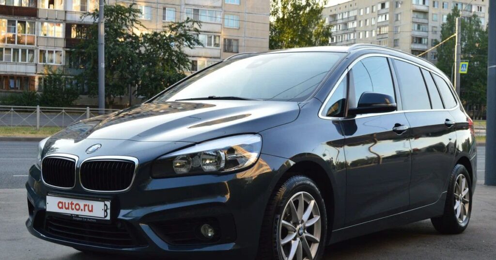 BMW 214d