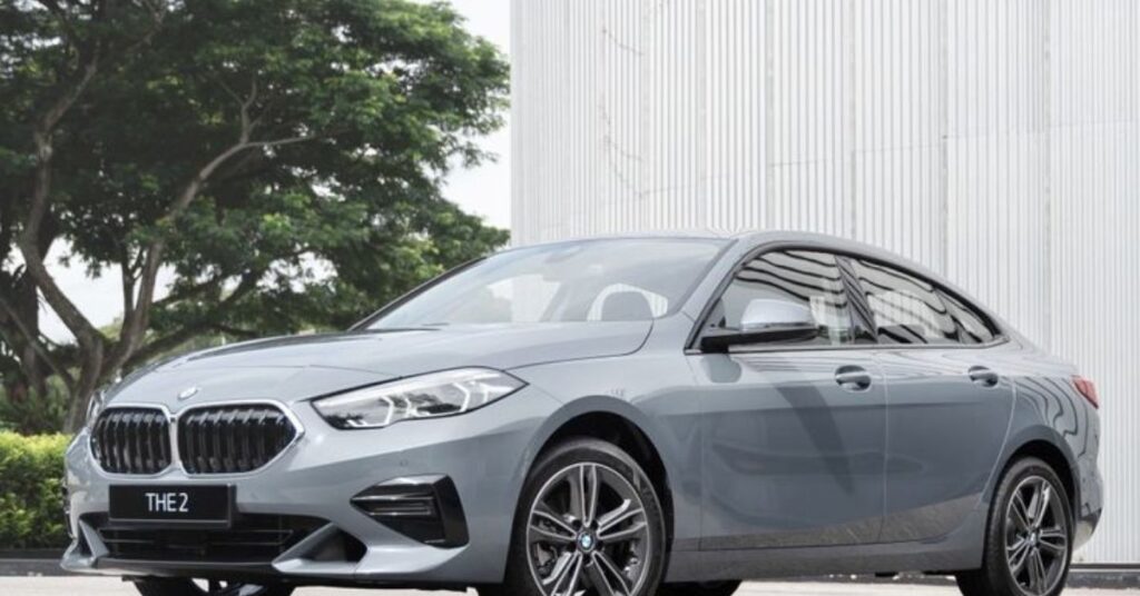 BMW 216i
