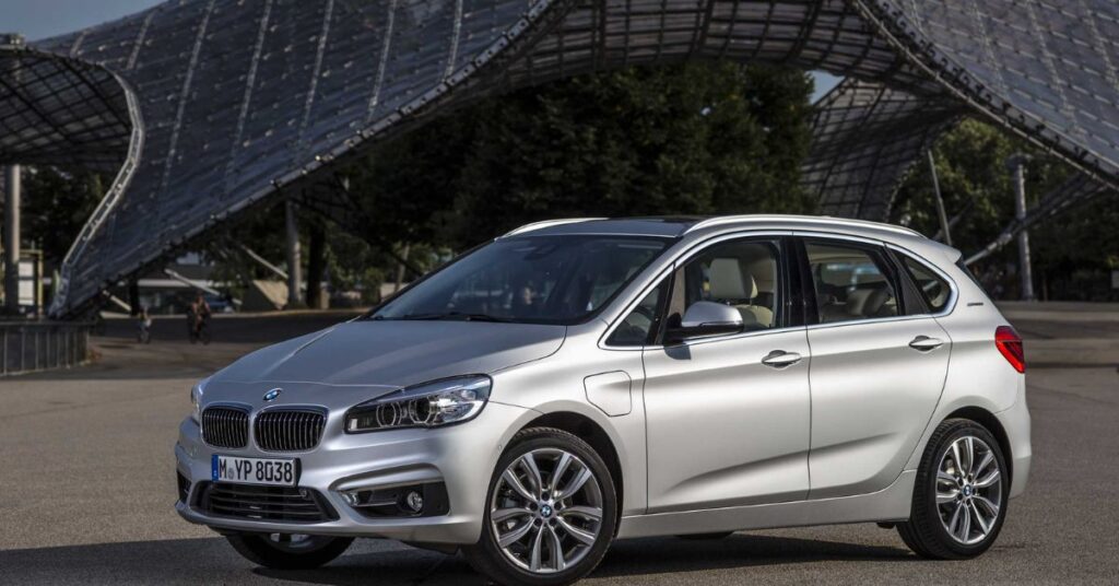 BMW 225xe