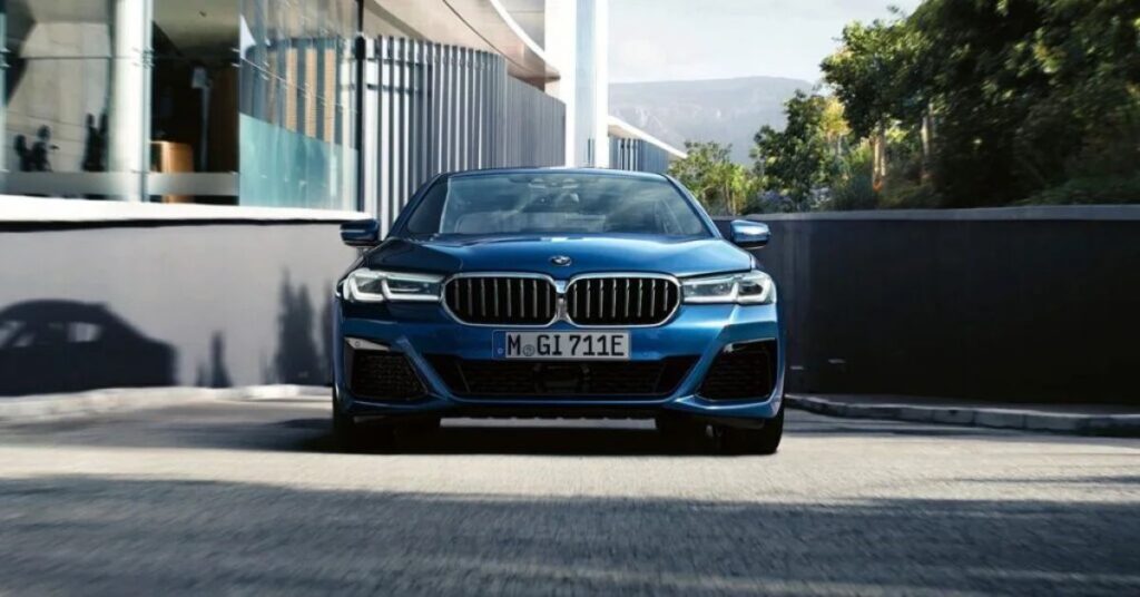 BMW 528i