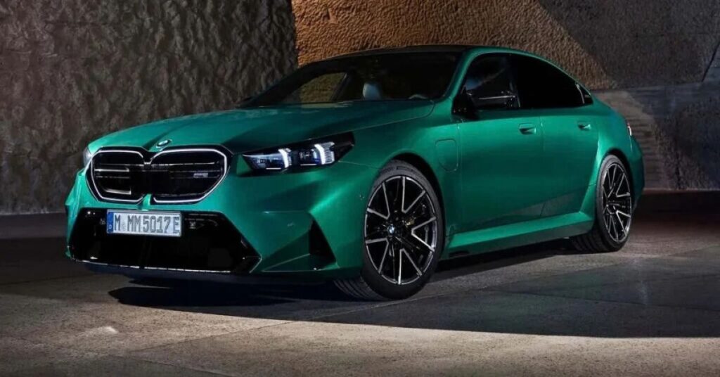 BMW F90