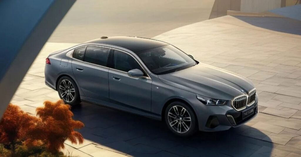 BMW G90