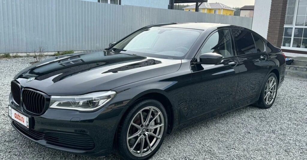 BMW 730i