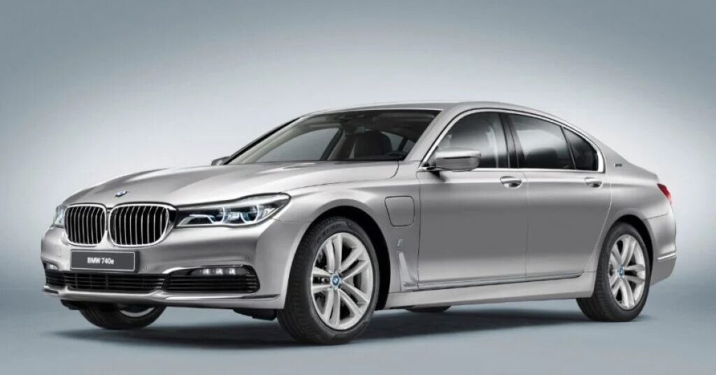 BMW 740e