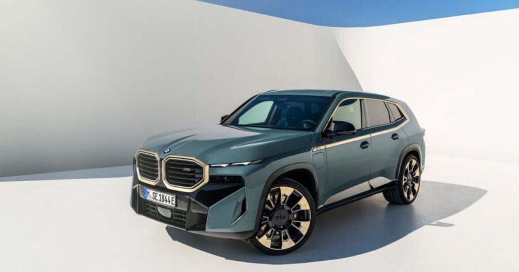 BMW xM Series Hybrid